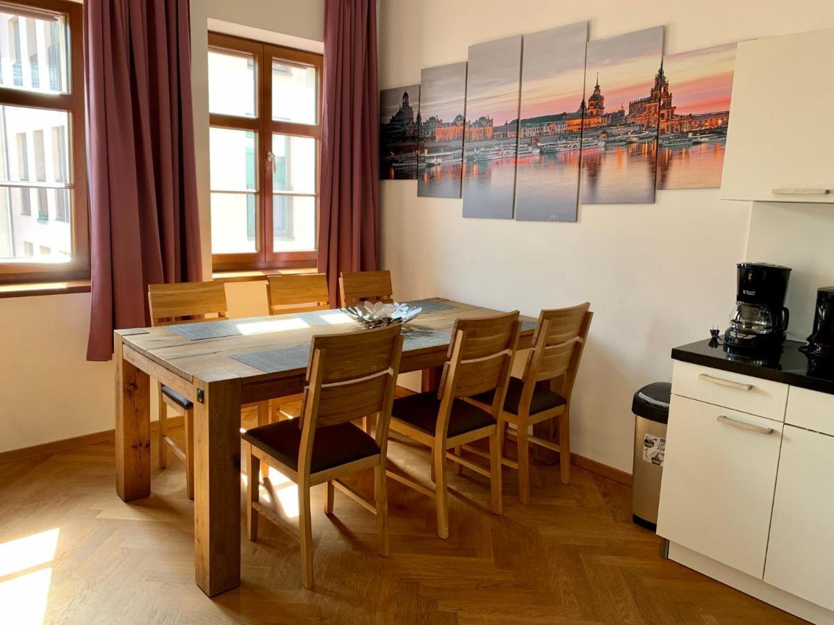 Familienapartment An Der Frauenkirche Дрезден Экстерьер фото